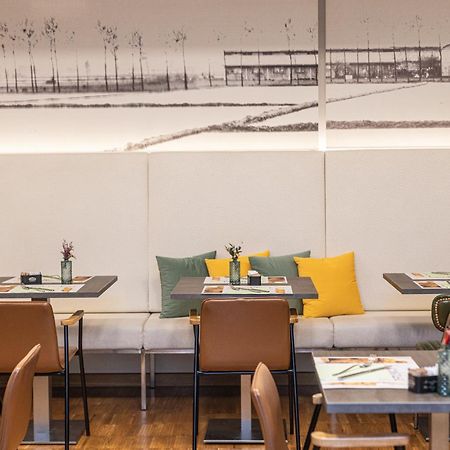 Hotel Cavour By Lvg Hotel Collection Novara Exterior foto